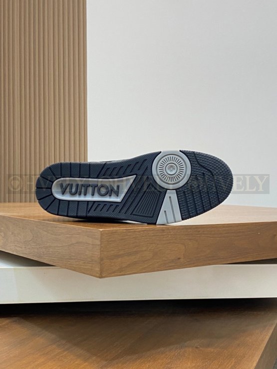 루이비통 트레이너 스니커즈 다미에 블랙