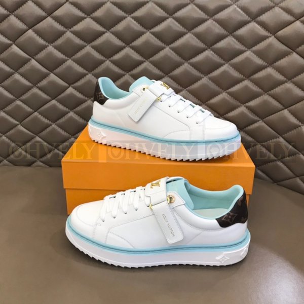 루이비통 타임 아웃 스니커즈 화이트 블루