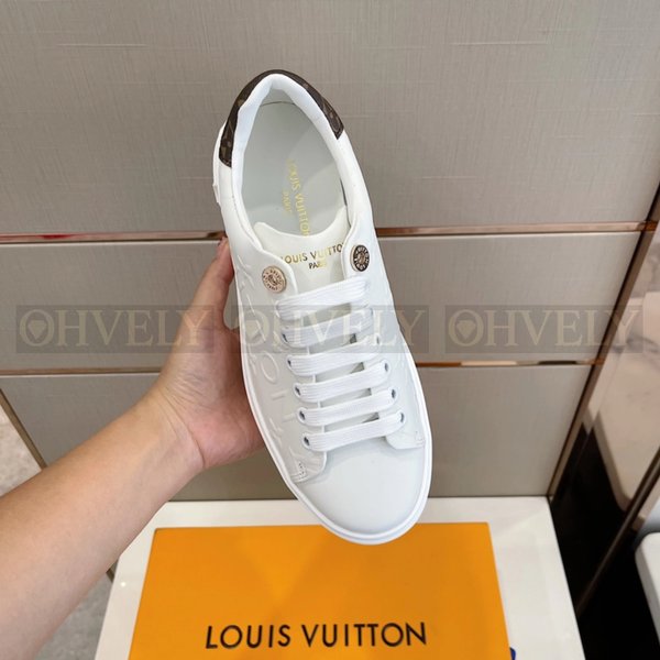 루이비통 타임 아웃 스니커즈