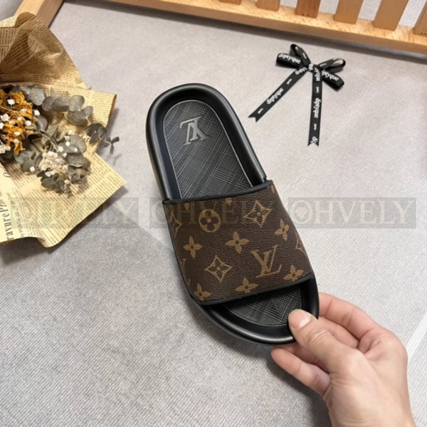 루이비통 워터프론트 뮬