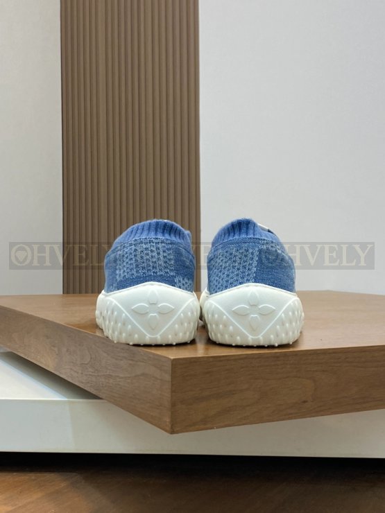 루이비통 스페이스 랜더 슬립온 블루