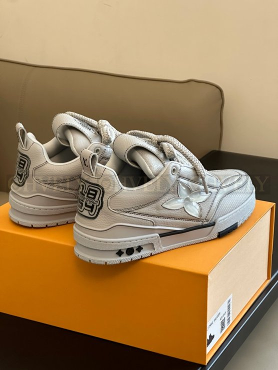 루이비통 스케이트 스니커즈 라이트 그레이