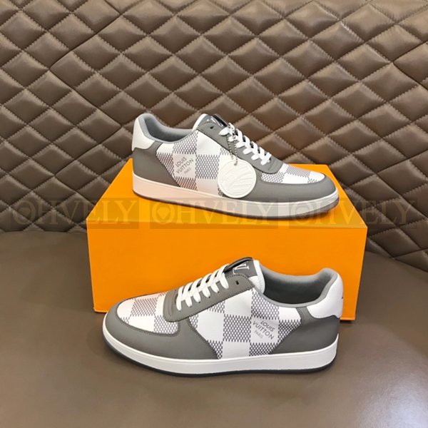 루이비통 리볼리 체크 그레이 로우탑 스니커즈