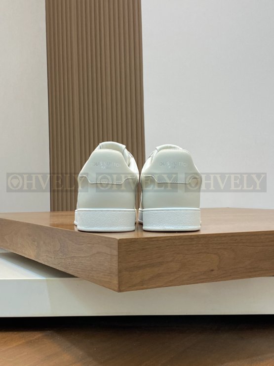 루이비통 리볼리 스니커즈