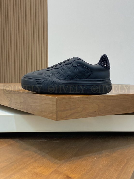 루이비통 그루비 스니커즈