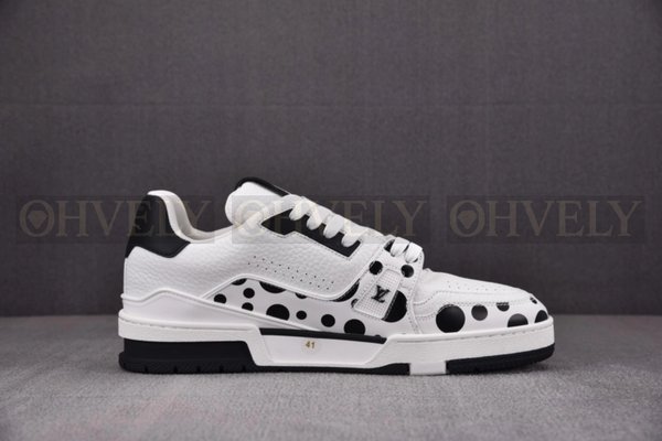 루이비통 x 야요이 쿠사마 LV 트레이너 스니커즈