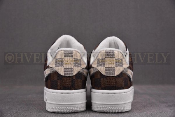 루이비통 x 나이키 에어포스1 버질아블로 모노그램