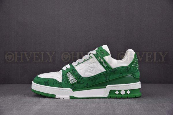 루이비통 LV 트레이너 스니커즈 모노그램