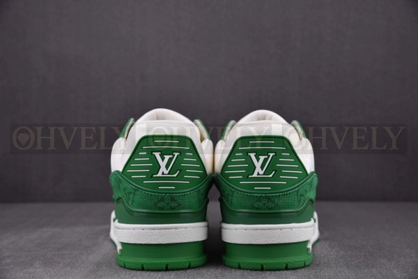 루이비통 LV 트레이너 스니커즈 모노그램