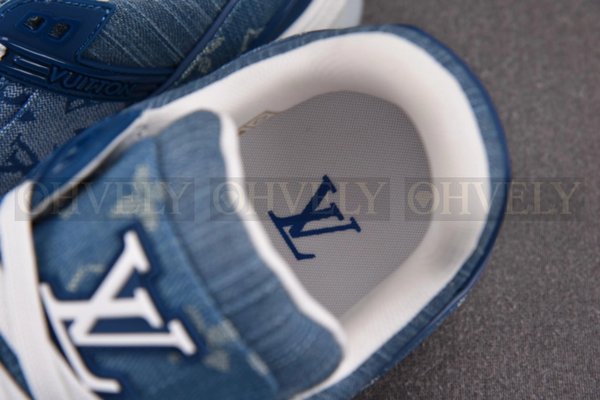 루이비통 LV 트레이너 스니커즈 데님