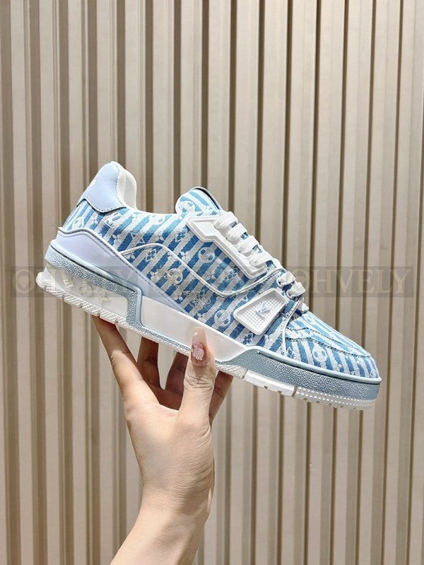 루이비통 LV 트레이너 스니커즈