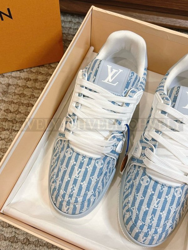 루이비통 LV 트레이너 스니커즈
