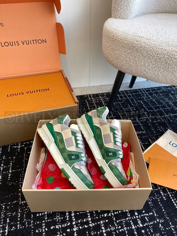 루이비통 LV 트레이너 스니커즈
