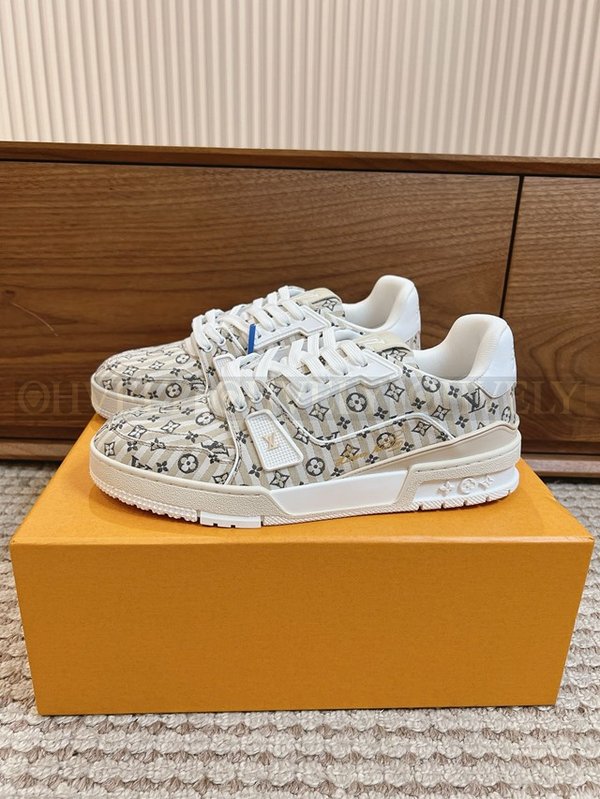 루이비통 LV 트레이너 스니커즈