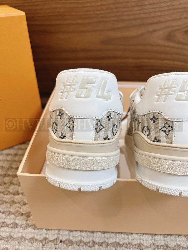 루이비통 LV 트레이너 스니커즈