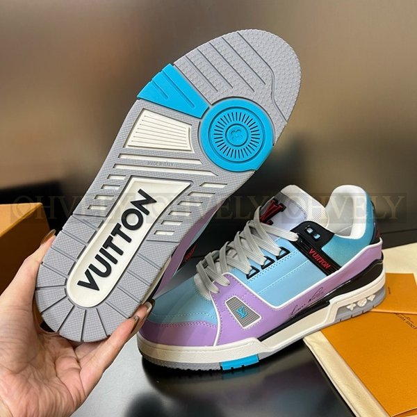 루이비통 LV 트레이너 스니커즈