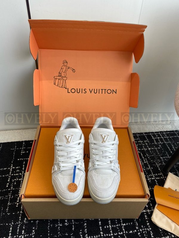 루이비통 LV 트레이너 스니커즈