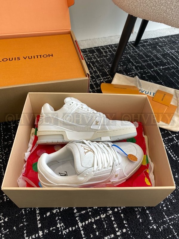 루이비통 LV 트레이너 스니커즈