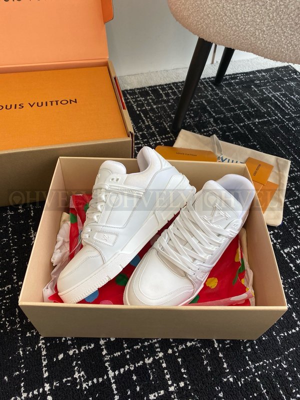 루이비통 LV 트레이너 스니커즈