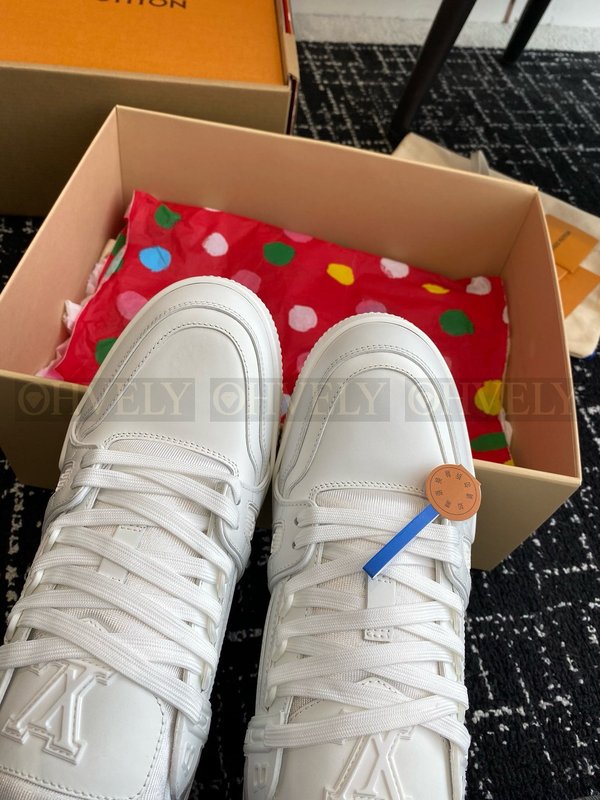 루이비통 LV 트레이너 스니커즈