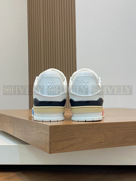 루이비통 LV 트레이너 스니커즈