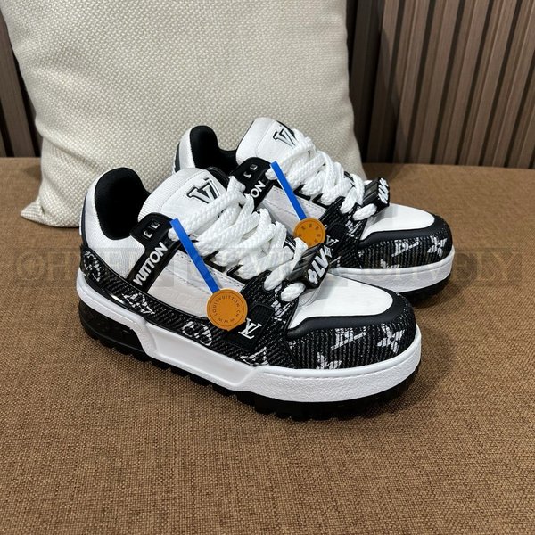 루이비통 LV 트레이너 맥시 스니커즈 모노그램