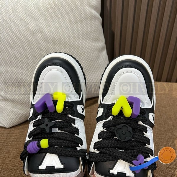 루이비통 LV 트레이너 맥시 스니커즈