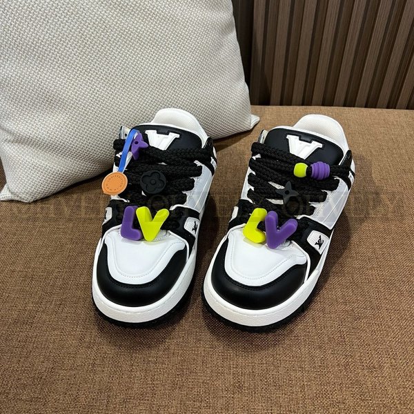 루이비통 LV 트레이너 맥시 스니커즈