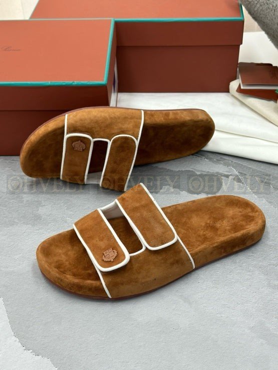 로로피아나 와이키키 슬립온 브라운