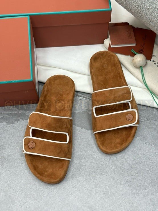 로로피아나 와이키키 슬립온 브라운