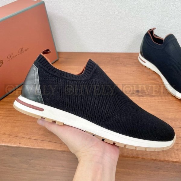 로로피아나 360LP 플렉시 스니커즈 블랙