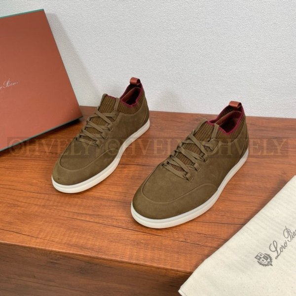 로로피아나 소호 워크 스니커즈 티 라이칸