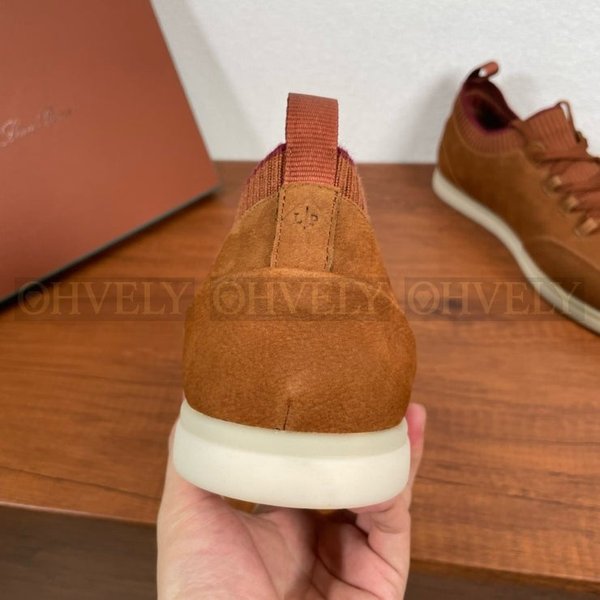 로로피아나 소호 워크 스니커즈 아를 워커