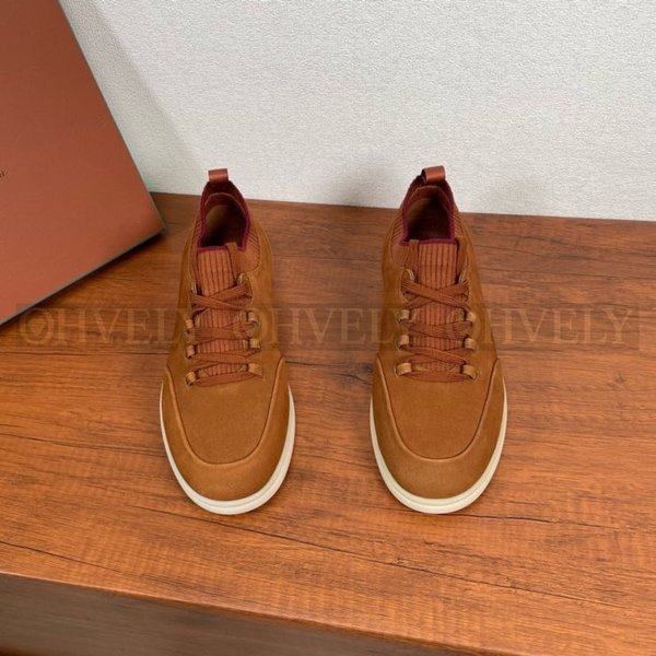 로로피아나 소호 워크 스니커즈 아를 워커