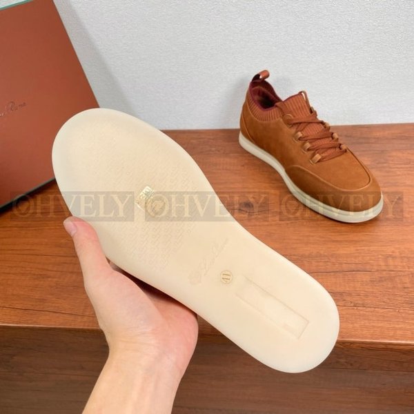 로로피아나 소호 워크 스니커즈 아를 워커