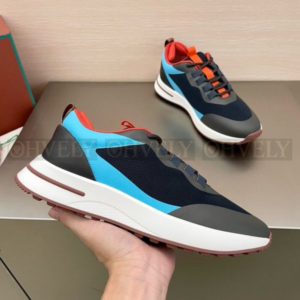 로로피아나 위크앤드 워크 윈드 스니커즈 블루