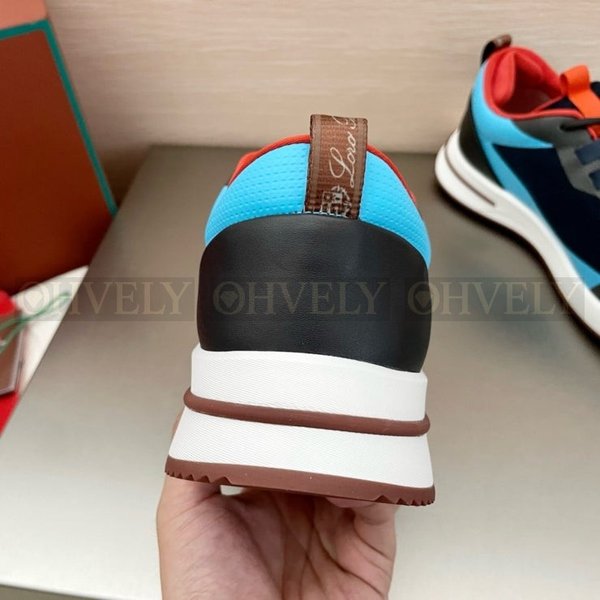 로로피아나 위크앤드 워크 윈드 스니커즈 블루