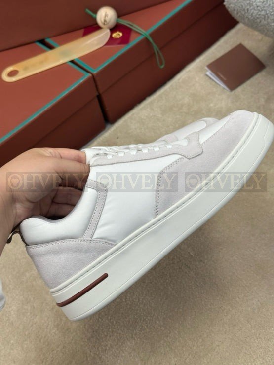 로로피아나 뉴포트 워크 윈드 스니커즈 화이트