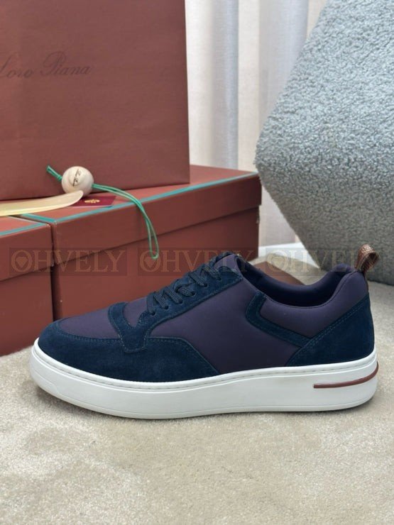 로로피아나 뉴포트 워크 윈드 스니커즈 블루 네이비