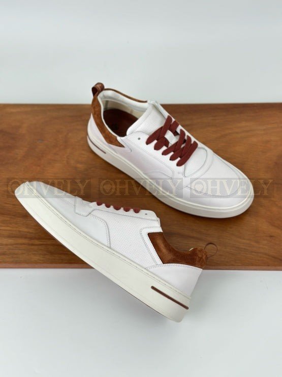 로로피아나 뉴포트 워크 스니커즈 화이트 블랙베리