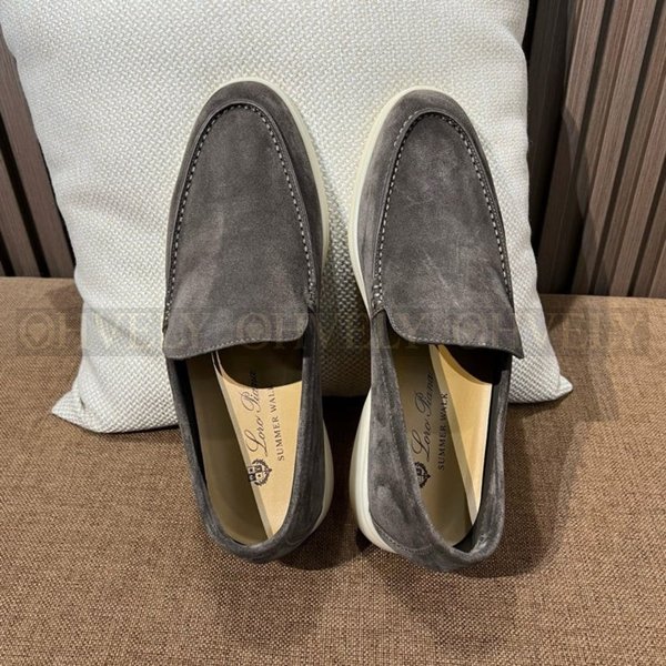 로로피아나 썸머워크 캐비어