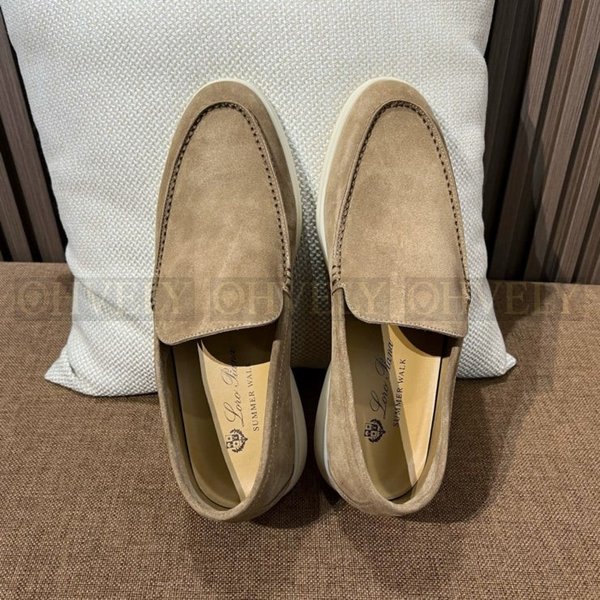 로로피아나 썸머워크 샌드