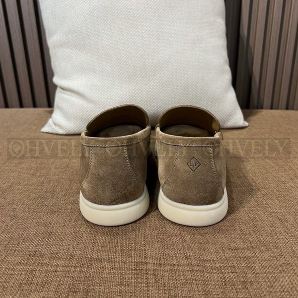 로로피아나 썸머워크 샌드