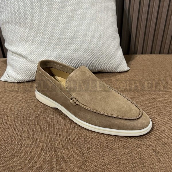 로로피아나 썸머워크 샌드