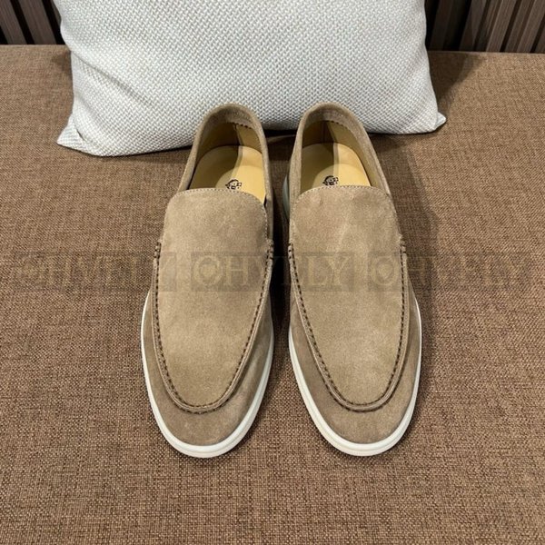 로로피아나 썸머워크 샌드