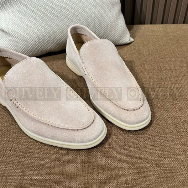 로로피아나 썸머워크 클래식 베이지