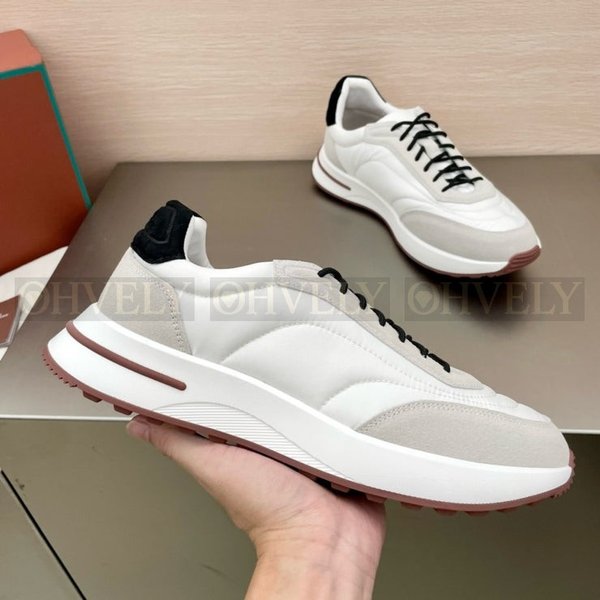 로로피아나 위크앤드 워크 패브릭 스니커즈 화이트