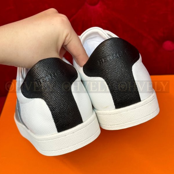 에르메스 부메랑 스니커즈 멀티컬러