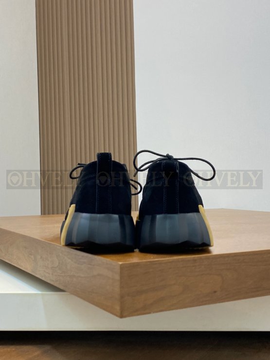 에르메스 인크리스 스니커즈 블랙