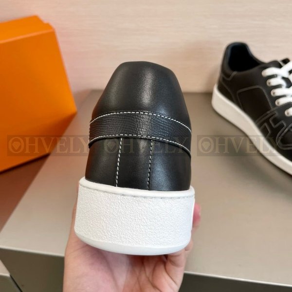 에르메스 프리 스니커즈 블랙